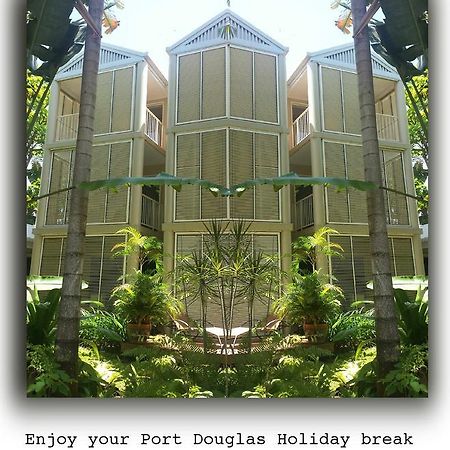 Port Douglas Apartments - Adults Only Oasis מראה חיצוני תמונה