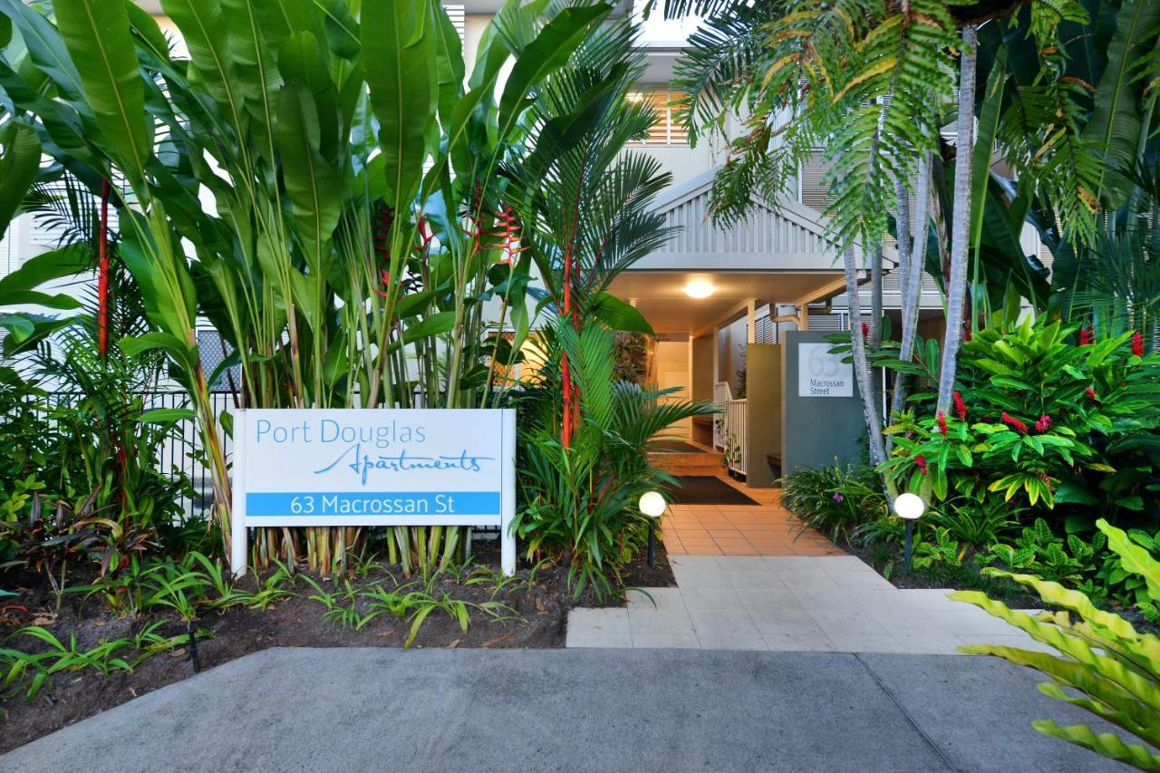 Port Douglas Apartments - Adults Only Oasis מראה חיצוני תמונה