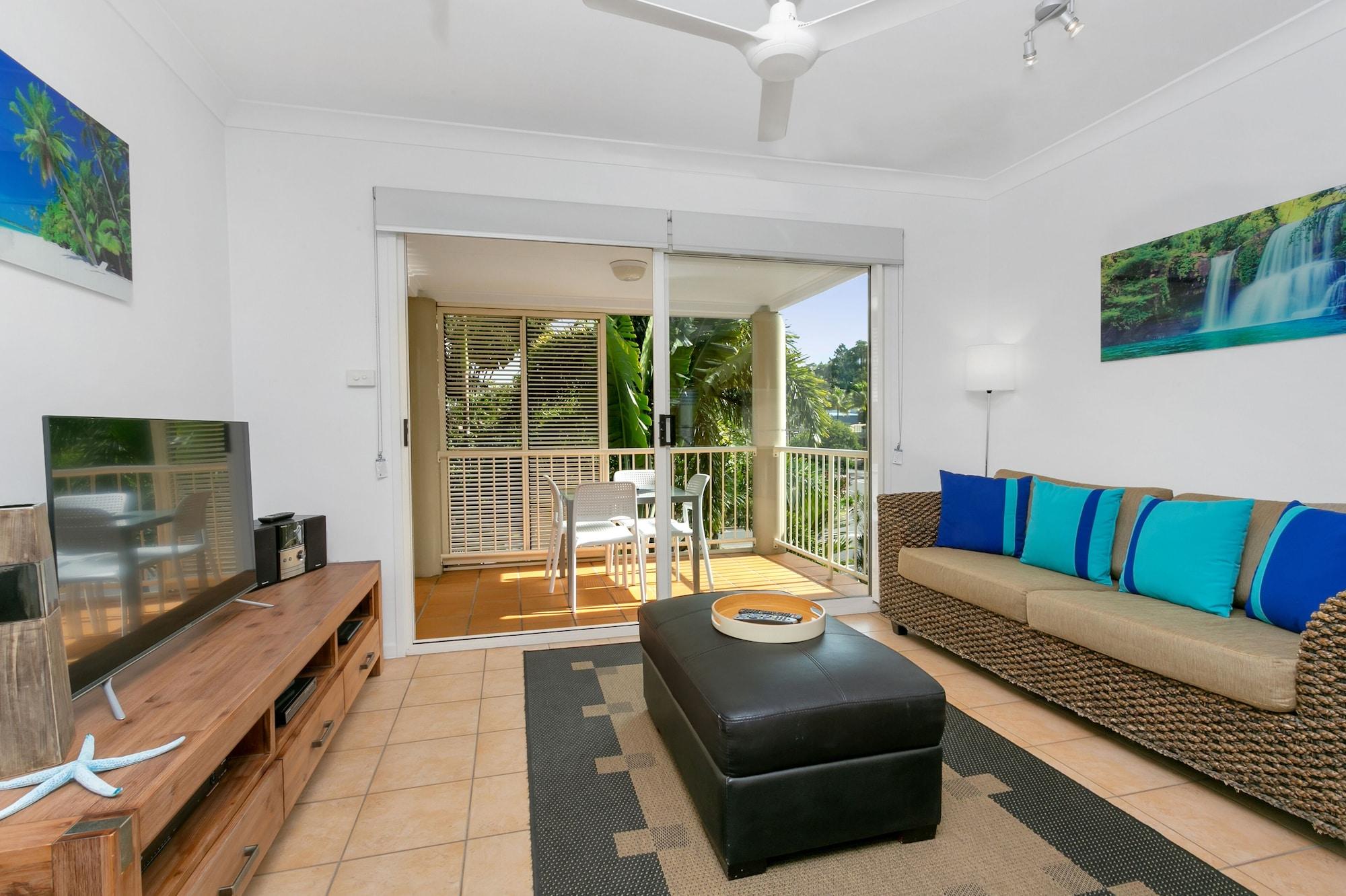 Port Douglas Apartments - Adults Only Oasis מראה חיצוני תמונה