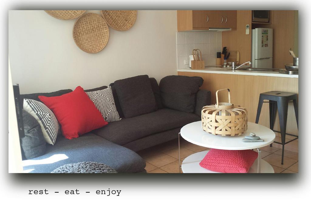 Port Douglas Apartments - Adults Only Oasis מראה חיצוני תמונה